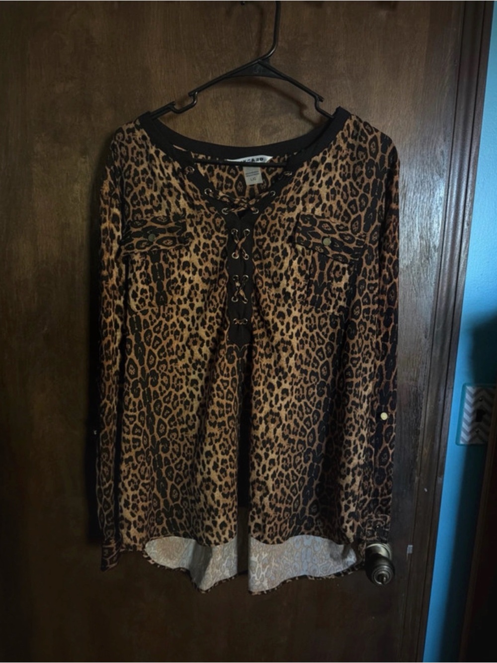 NY GARD Leopard Lace-Up Blouse Size Large Like New